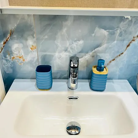 Comfort - Vicino Centro E Metro Habitación en casa particular